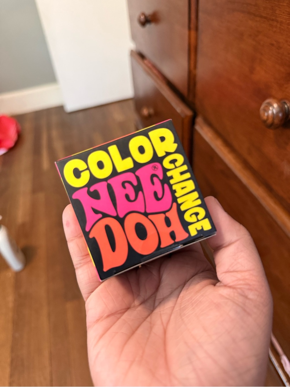 Schylling NEE DOH Color Change squishy -Pink